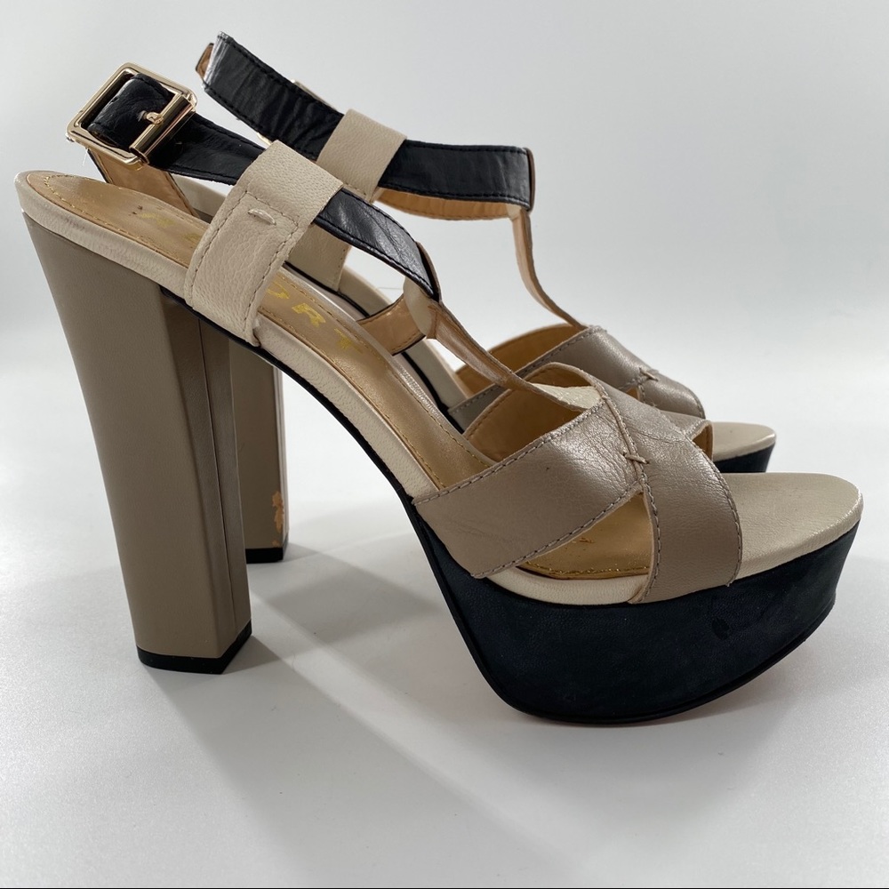 report tan  black chunky heel size 9.5